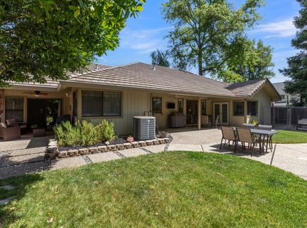 1856 Ridgeview Dr, Roseville, CA 95661 Photo