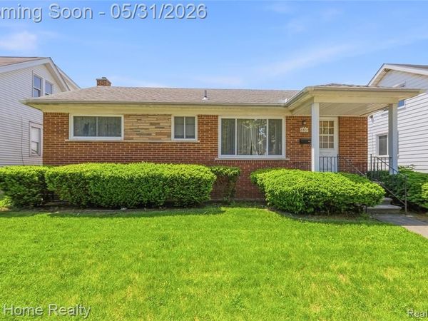 8801 Whitlock Avenue, Dearborn, MI 48126