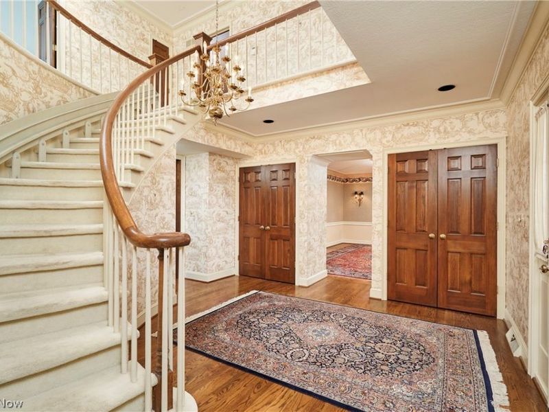 853 Robinwood Hills Drive , Bath, OH 44333 Photo 19