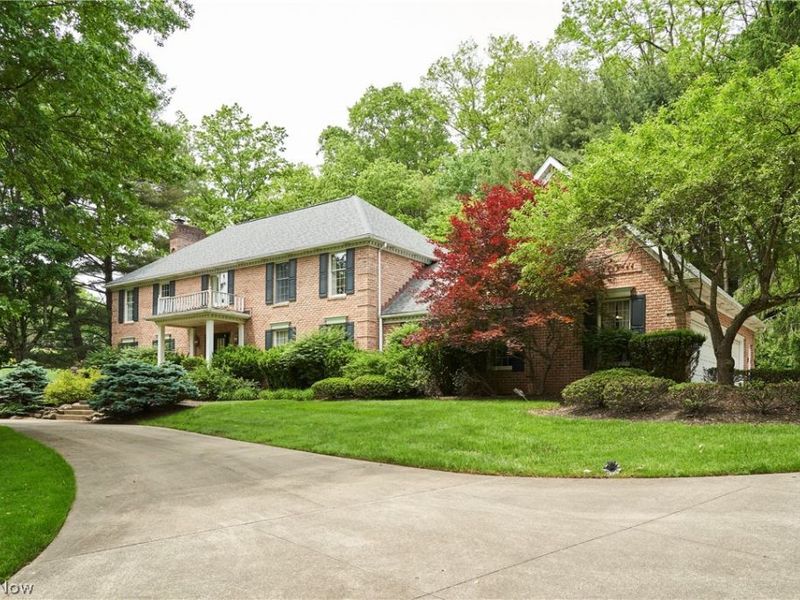 853 Robinwood Hills Drive , Bath, OH 44333 Photo 34