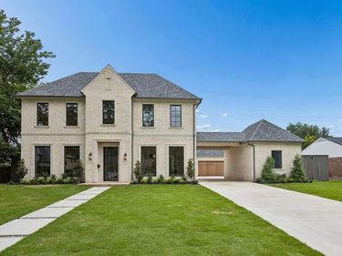 5871 Elderwood Drive , Dallas, TX 75230