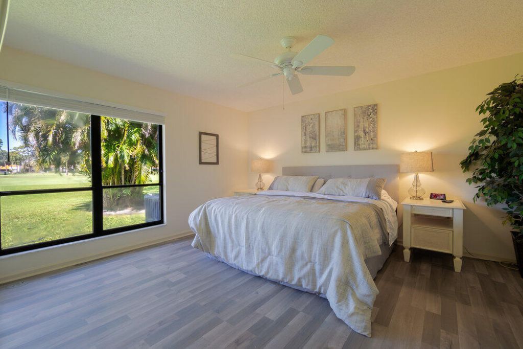 6672 S Pine Court, Palm Beach Gardens, FL 33418 Photo
