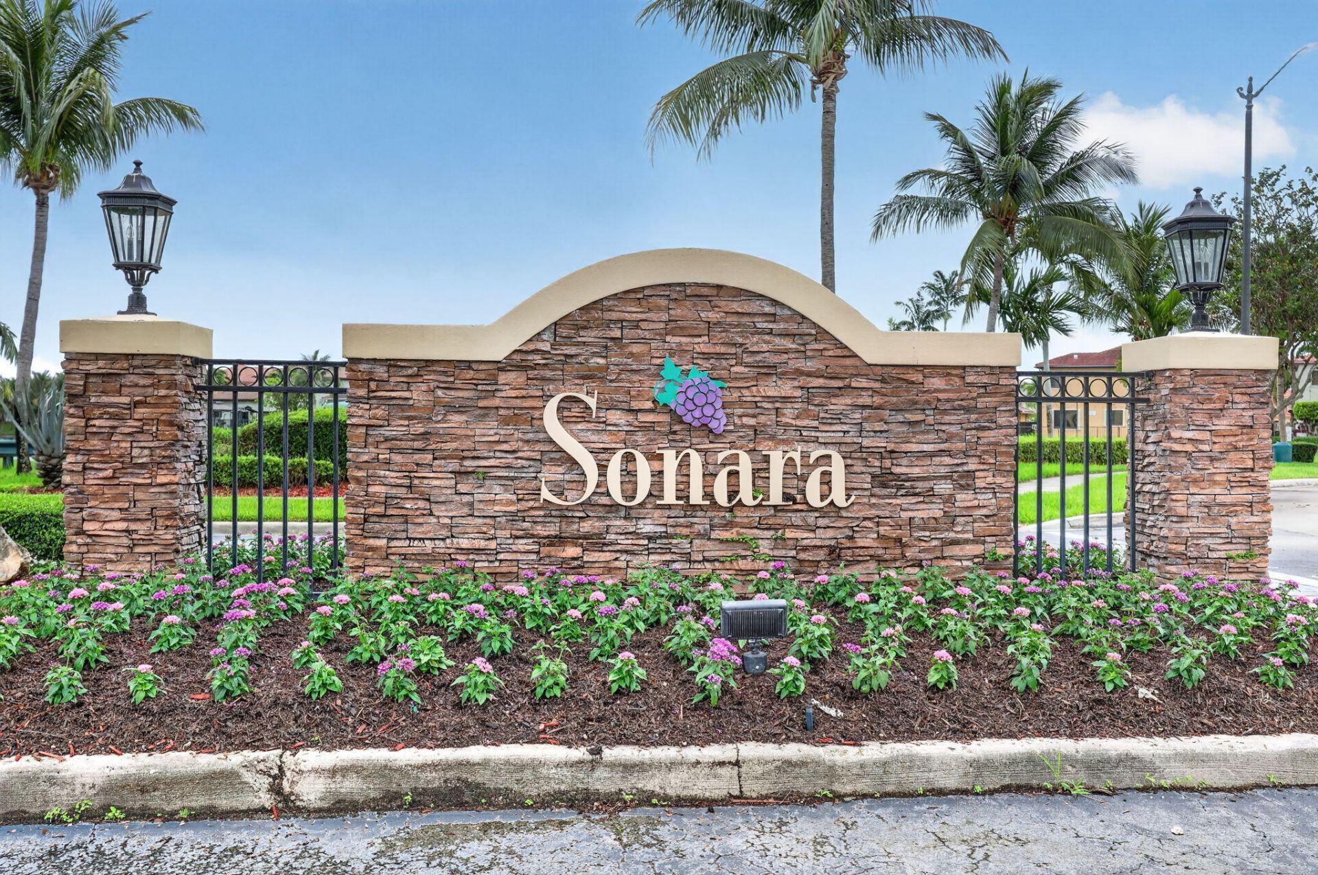 1975 NE 36th Avenue, Homestead, FL 33033 Photo