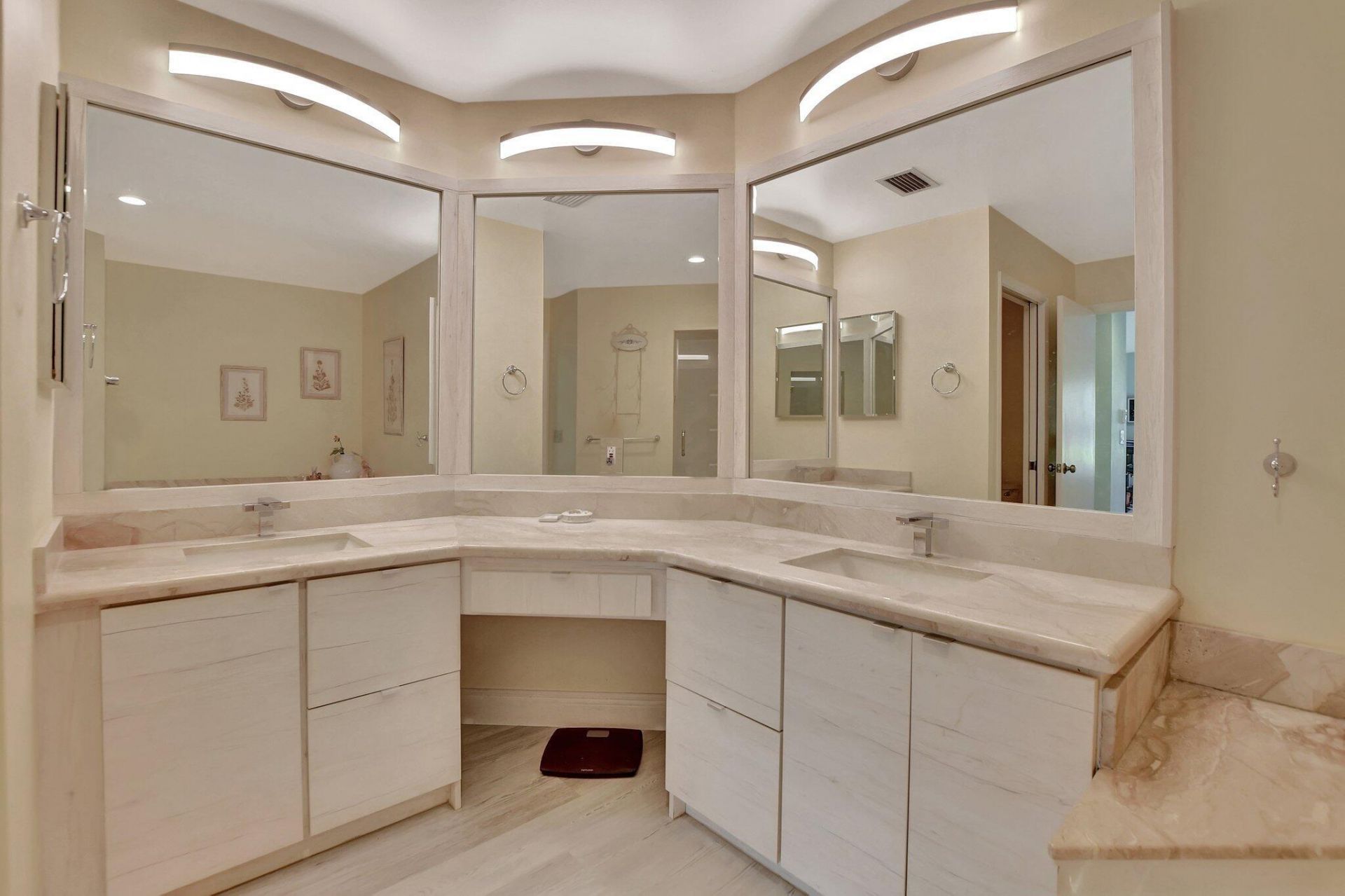 5289 Fairway Woods Drive, Unit 2913, Delray Beach, FL 33484 Photo