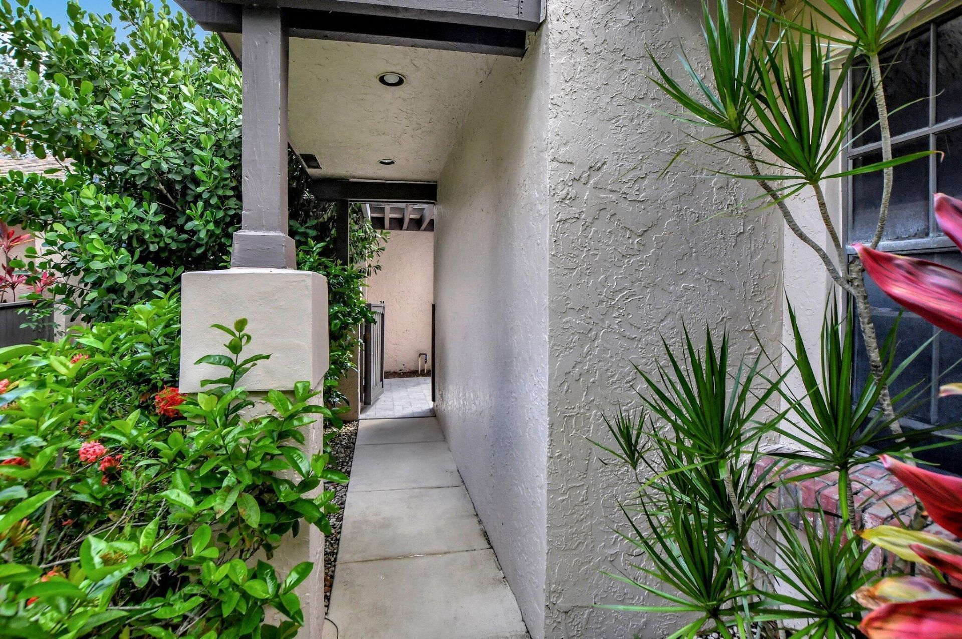 5289 Fairway Woods Drive, Unit 2913, Delray Beach, FL 33484 Photo