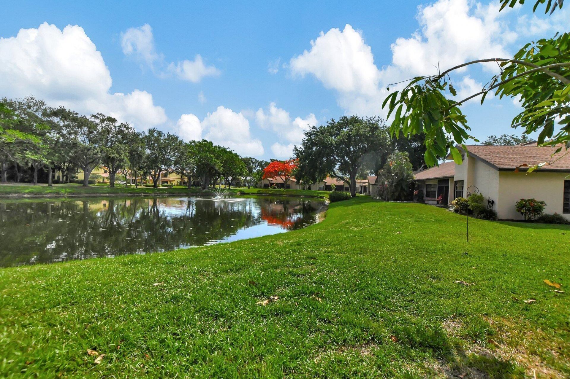 5289 Fairway Woods Drive, Unit 2913, Delray Beach, FL 33484 Photo