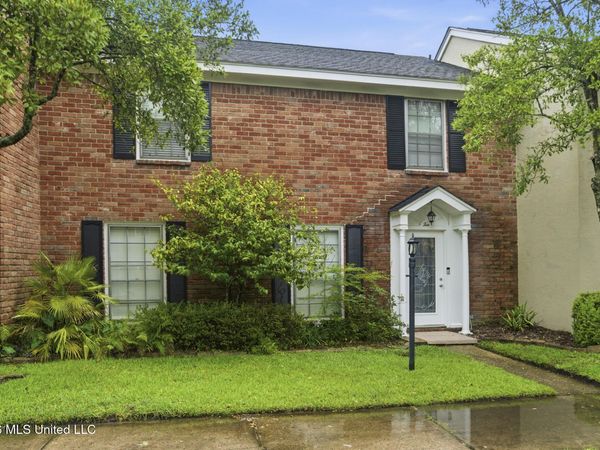 10 Independence Drive, Gulfport, MS 39507