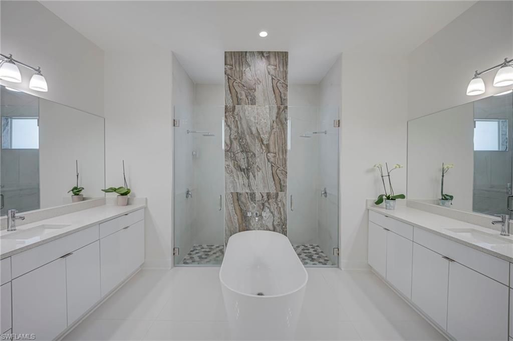 2662 36th Ave Se, Naples, FL 34117 Photo