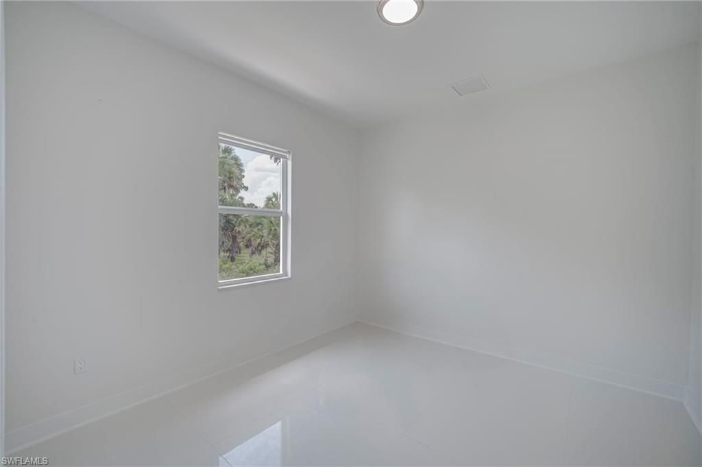 2662 36th Ave Se, Naples, FL 34117 Photo
