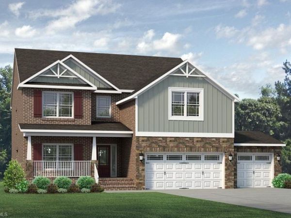 7701 Maple Pond Drive, Oak Ridge, NC 27310
