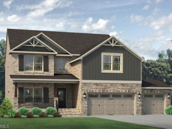 7701 Maple Pond Drive, Oak Ridge, NC 27310