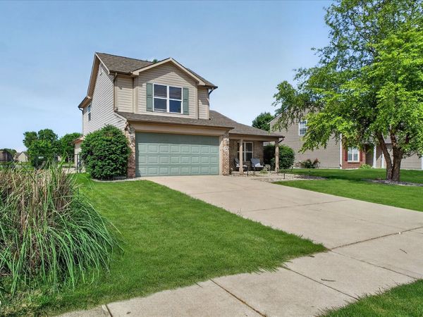 816 Heatherwood Drive , Greenwood, IN 46143
