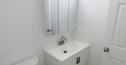 6805 Lotus Street, Reno, NV 89506 Photo