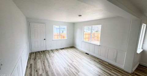 6805 Lotus Street, Reno, NV 89506 Photo