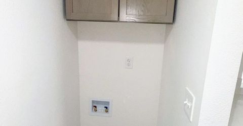6805 Lotus Street, Reno, NV 89506 Photo