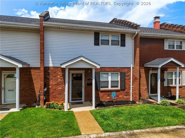 114 Cadle Drive, Cross Lanes, WV 25313