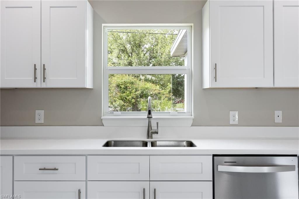 14130 Roof St, Fort Myers, FL 33905 Photo