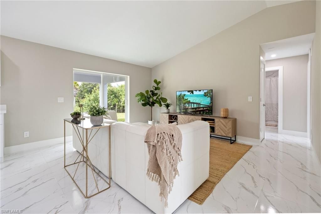 14130 Roof St, Fort Myers, FL 33905 Photo