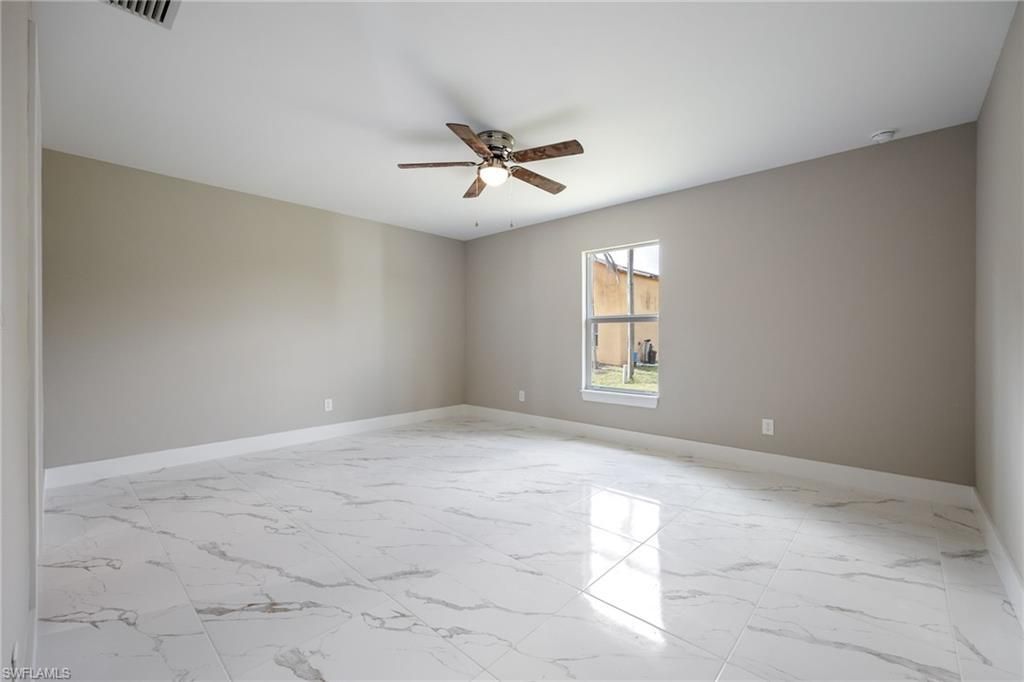 14130 Roof St, Fort Myers, FL 33905 Photo
