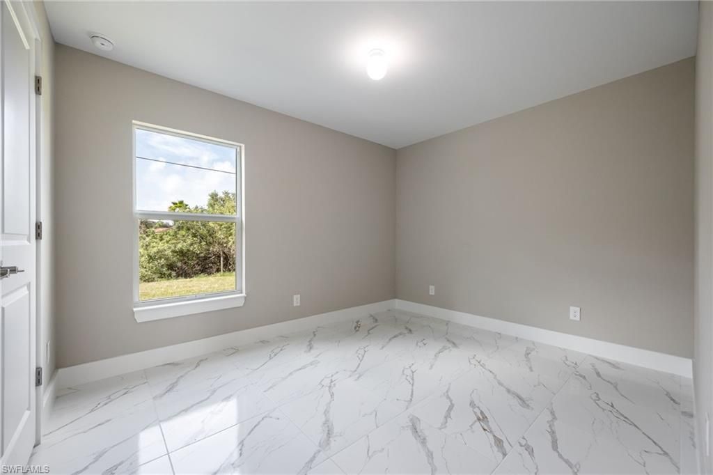 14130 Roof St, Fort Myers, FL 33905 Photo