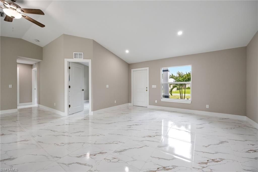 14130 Roof St, Fort Myers, FL 33905 Photo