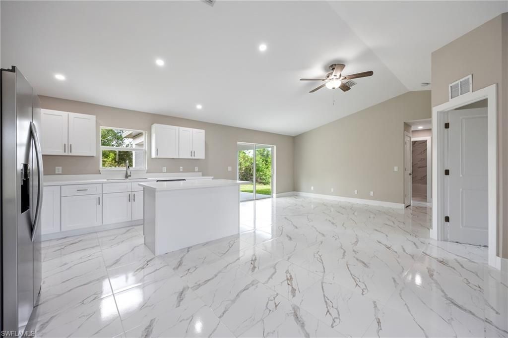 14130 Roof St, Fort Myers, FL 33905 Photo