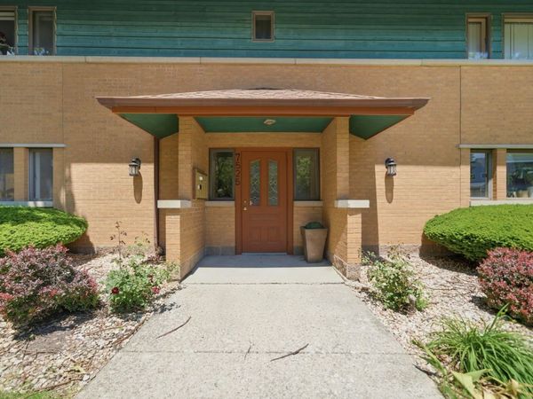 7525 Adams Street , Unit 1W, Forest Park, IL 60130