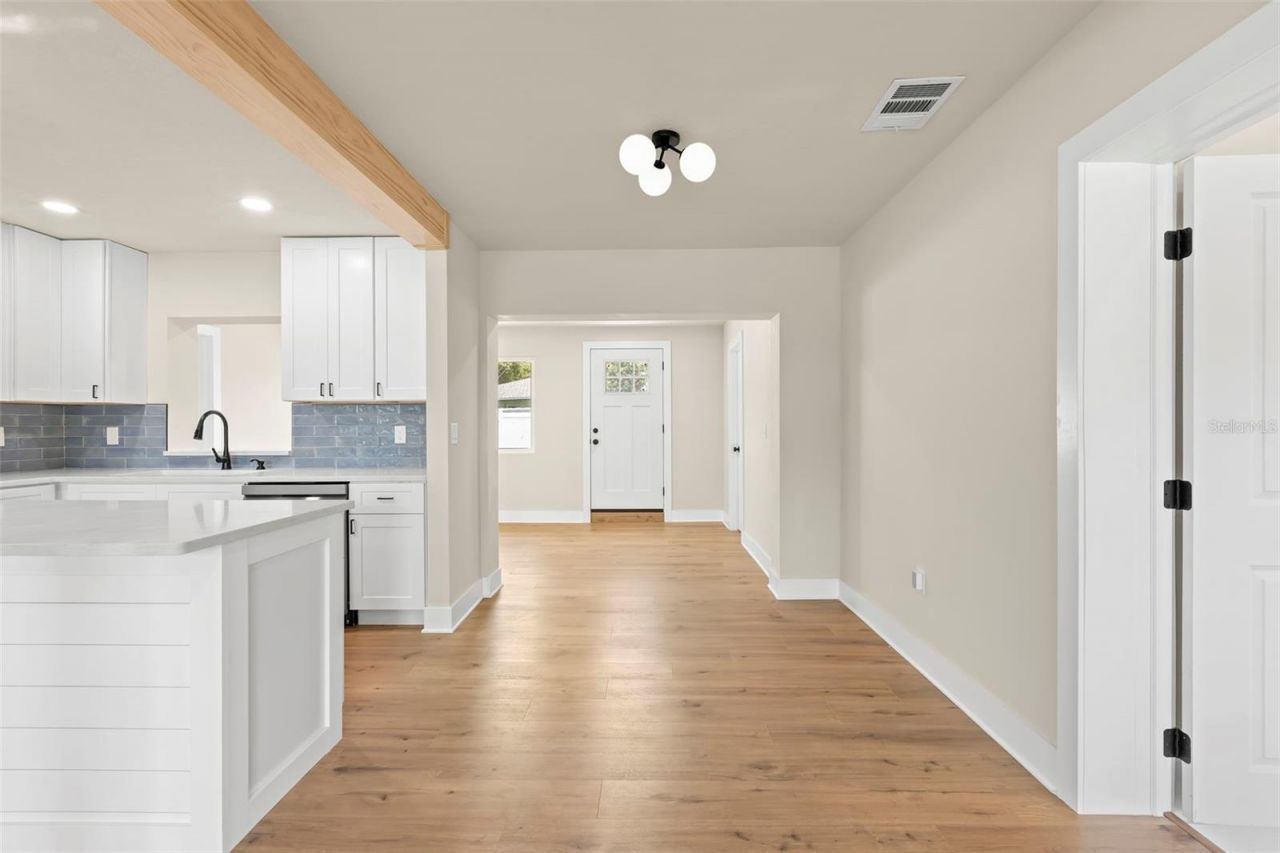 5299 35th Avenue N, Saint Petersburg, FL 33710 Photo