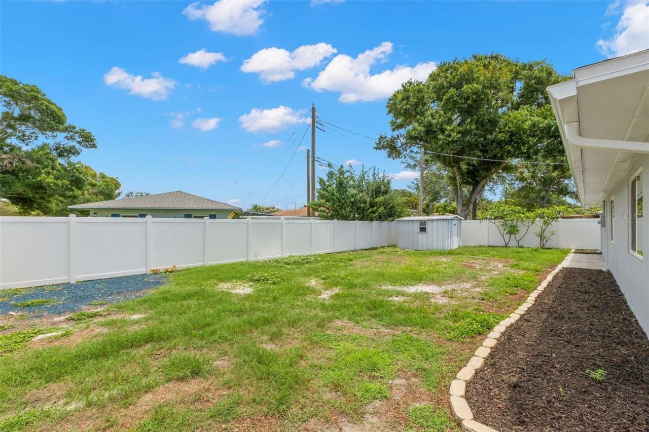 5299 35th Avenue N, Saint Petersburg, FL 33710 Photo