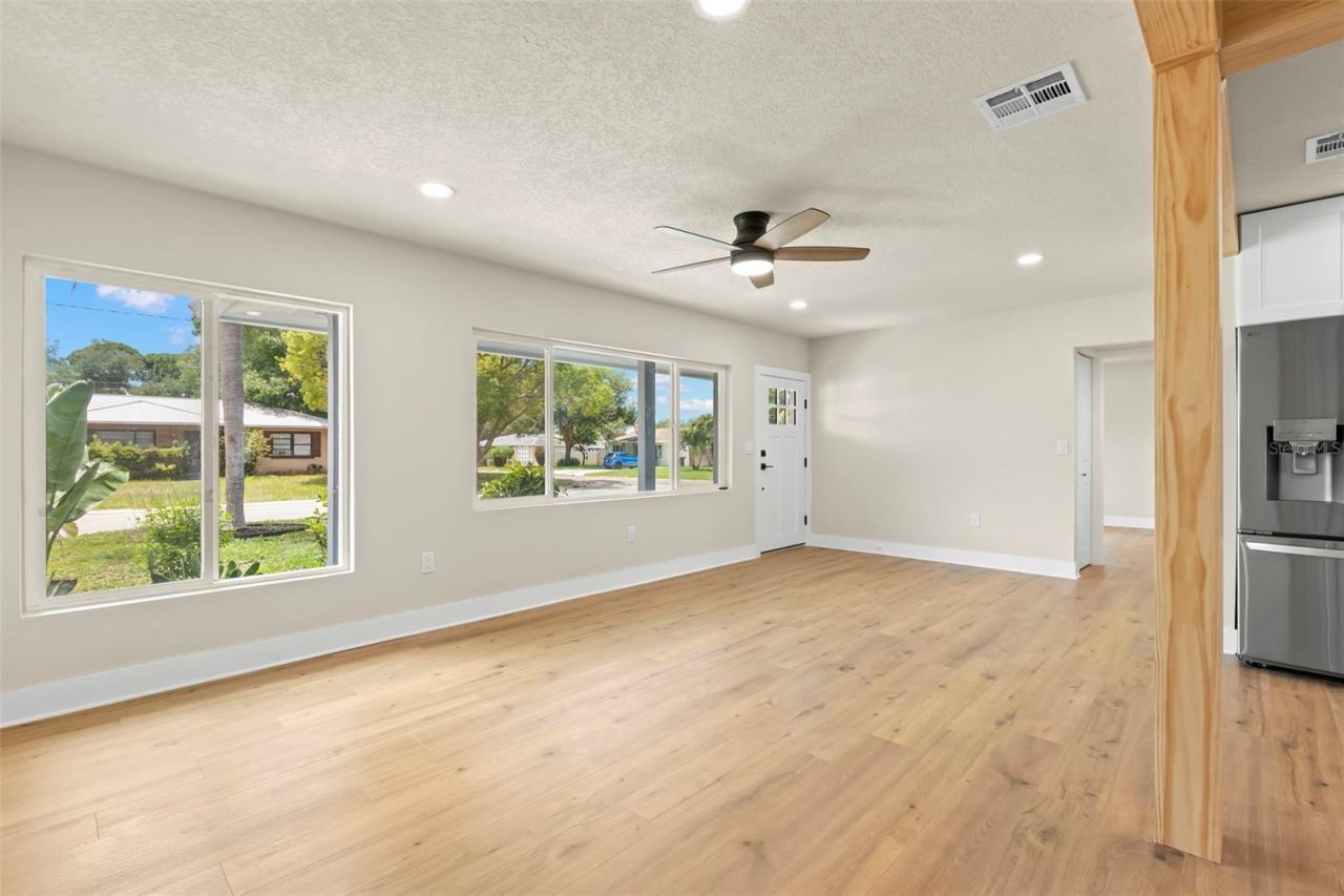 5299 35th Avenue N, Saint Petersburg, FL 33710 Photo