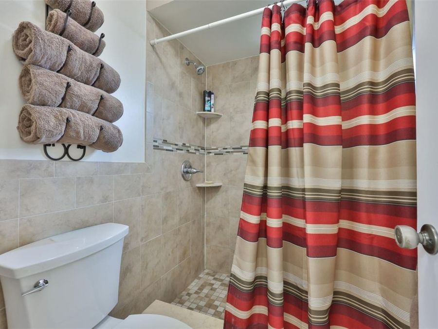 Property Image 40