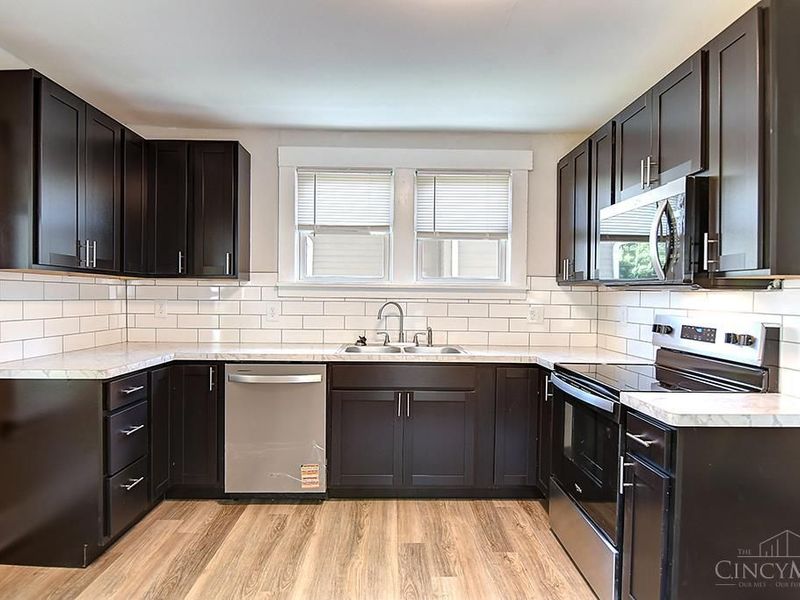 325 Moore Street, Middletown, OH 45042 Photo 11