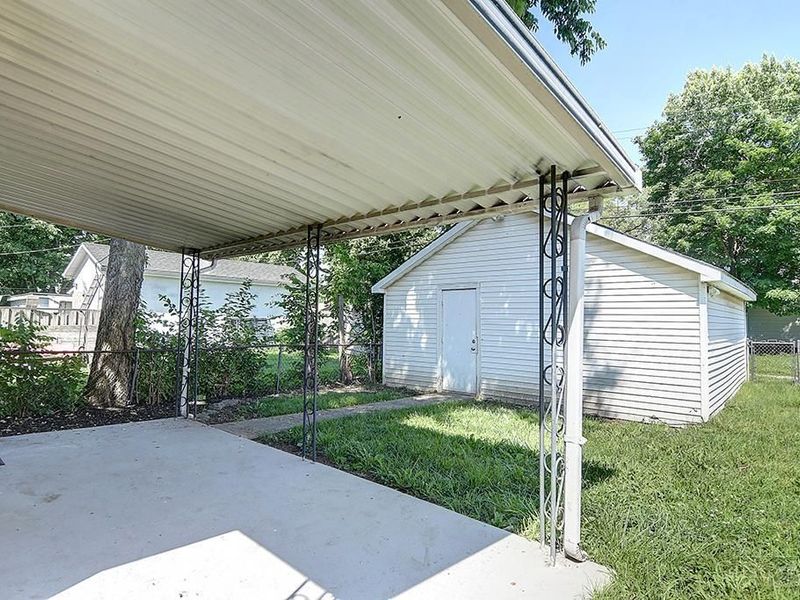 325 Moore Street, Middletown, OH 45042 Photo 22