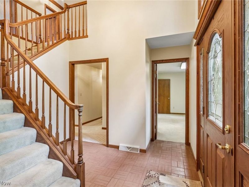 1006 Traci Lane, Copley, OH 44321 Photo 7