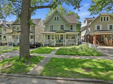 327 Selye Terrace , Rochester, NY 14613