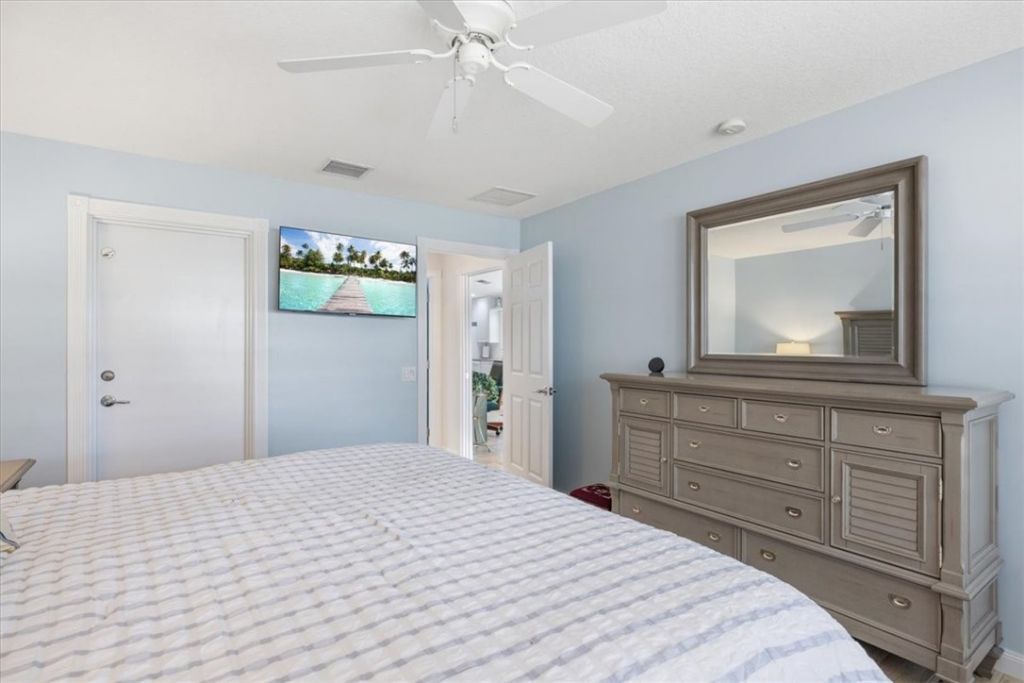 4944 Corsica Square, Vero Beach, FL 32967 Photo