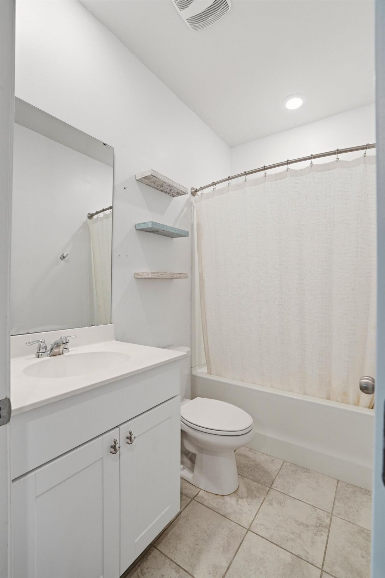 356 Garden Lily Lane Photo 21
