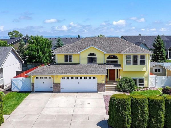 9012 N Ash St, Spokane, WA 99208