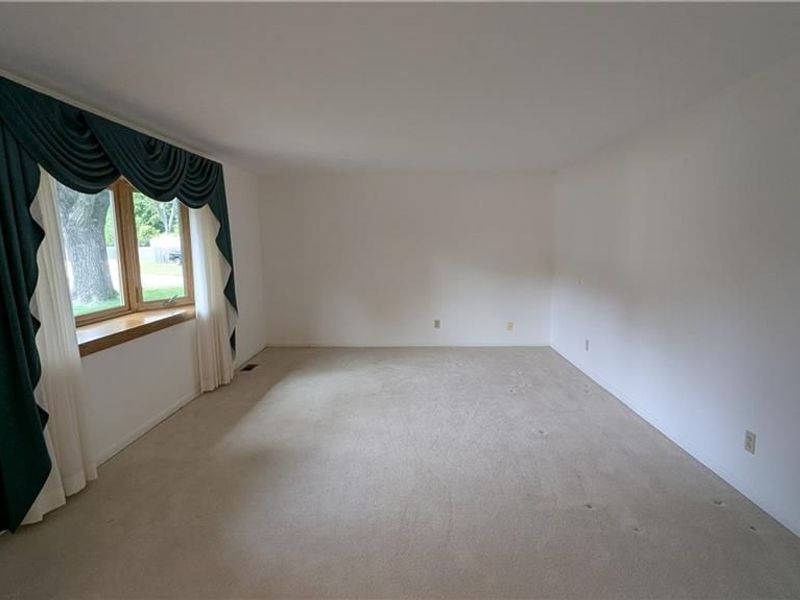 5686 Oak Valley, Kettering, OH 45440 Photo 20