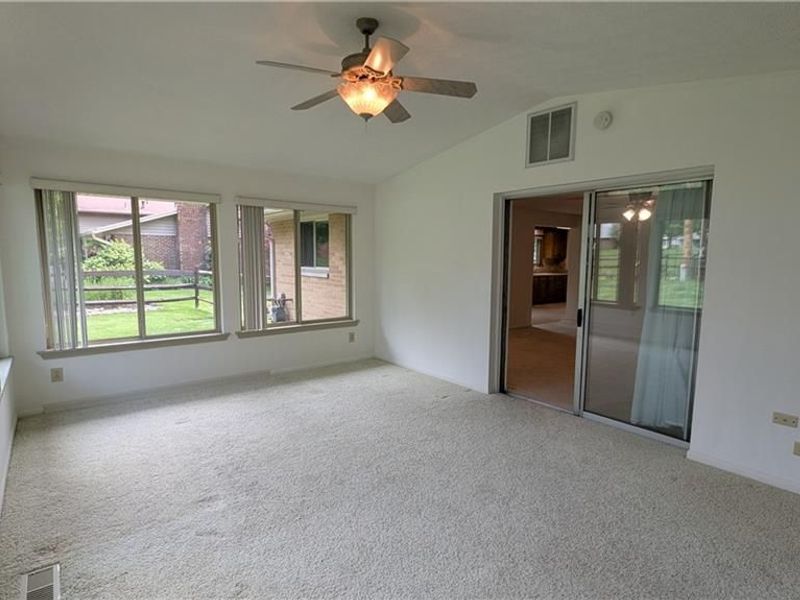 5686 Oak Valley, Kettering, OH 45440 Photo 32