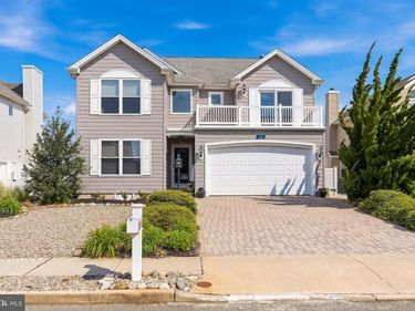 14 TOPPINGLIFT DRIVE , BAYVILLE, NJ 08721