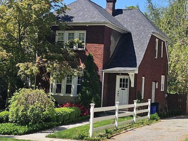 16 N 27TH STREET, CAMP HILL, PA 17011