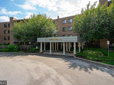 1655 OAKWOOD DRIVE, Unit CONDO N201, PENN VALLEY, PA 19072