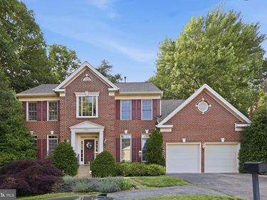 8556 HOOES ROAD, SPRINGFIELD, VA 22153