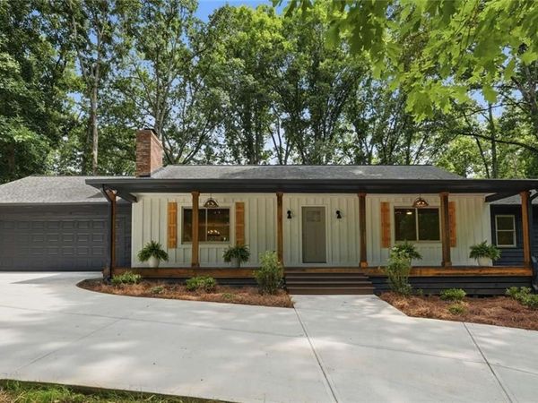 3411 Lake Ridge Place , Gainesville, GA 30506