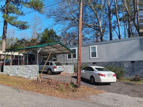 2623 Pineridge Drive , Conyers, GA 30012