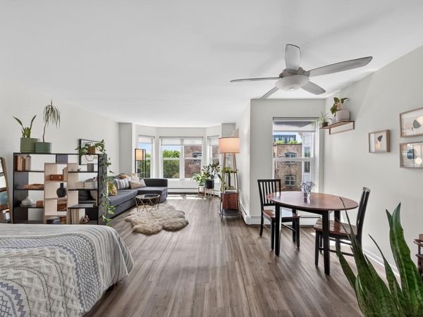 720 3rd Avenue NE, Unit 312, Minneapolis, MN 55413
