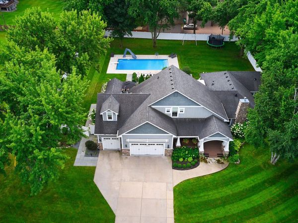 820 Niagara Lane N, Plymouth, MN 55447