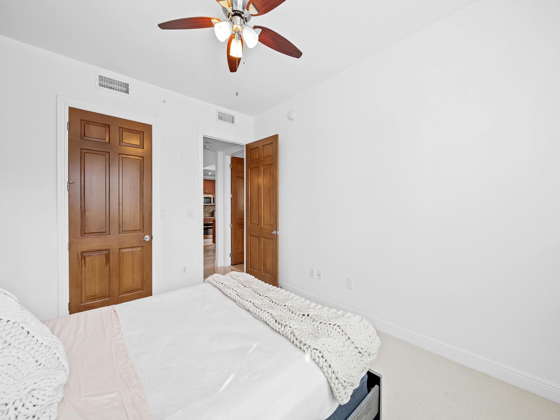 516 Hendricks Isle, Unit 4c, Fort Lauderdale, FL 33301 Photo