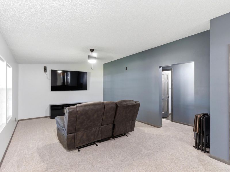 306 Village Court, Fairborn, OH 45324 Photo 9